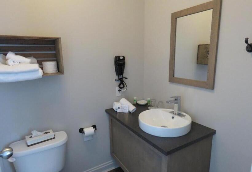 فندق فئة نجمة واحدة Le Sainte Hélène Auberge & Spa Nordique