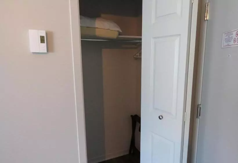 Hostelli Le Sainte Hélène Auberge & Spa Nordique