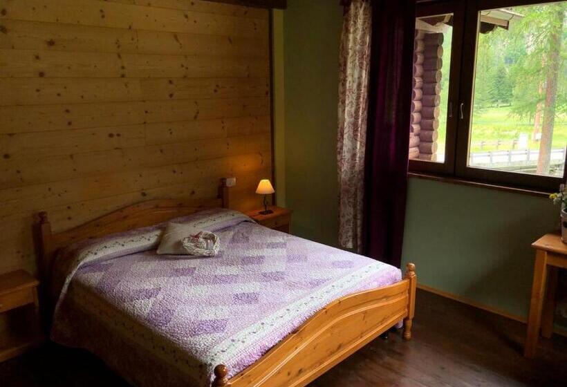 ホテル Chalet Rosa Dei Monti