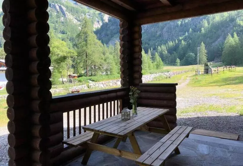 ホテル Chalet Rosa Dei Monti