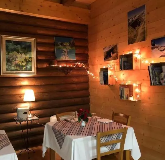 ホテル Chalet Rosa Dei Monti