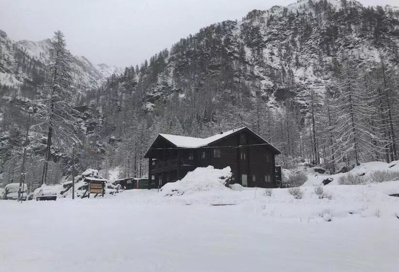 ホテル Chalet Rosa Dei Monti