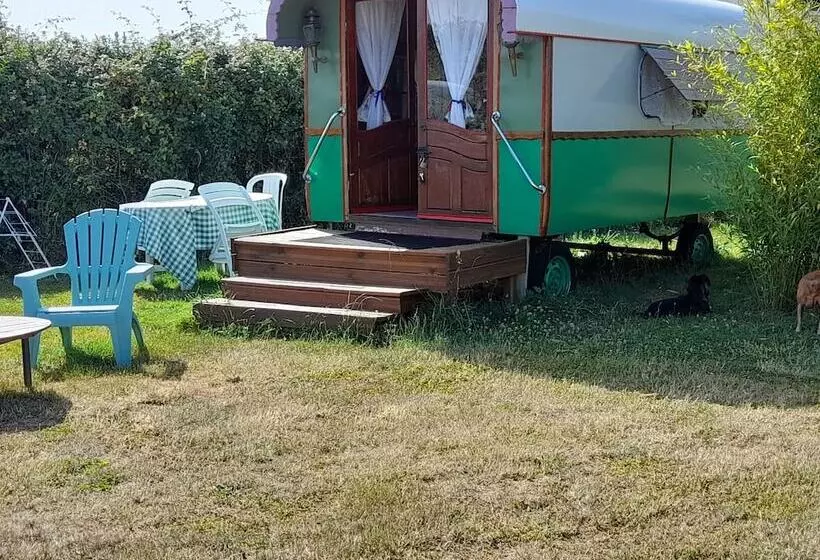 Hotelli Le Clos Des Epinettes