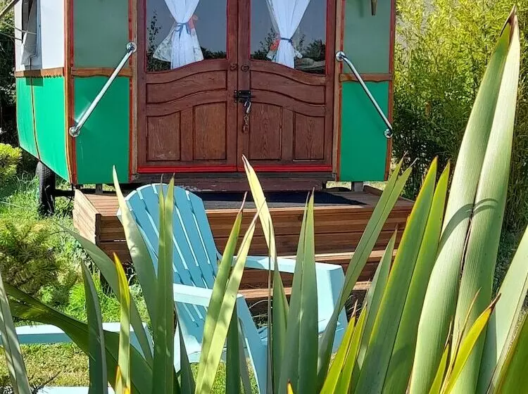 Hotelli Le Clos Des Epinettes