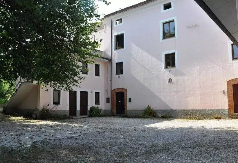 Maaseutuhotelli Il Ruscello Di Ceraso