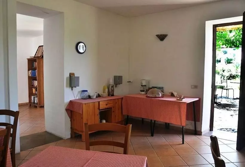 Maaseutuhotelli Il Ruscello Di Ceraso