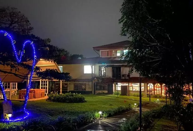 Hotelli Villa Ilusión Cr