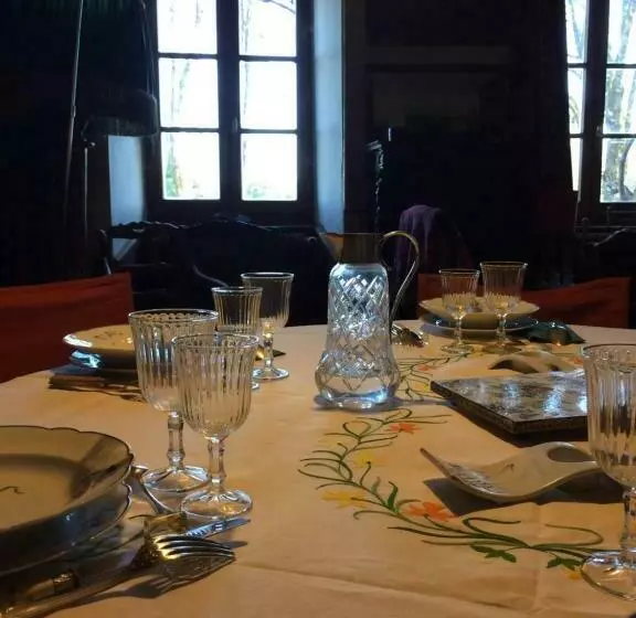 ペンション Chambres D Hotes Chaumeil