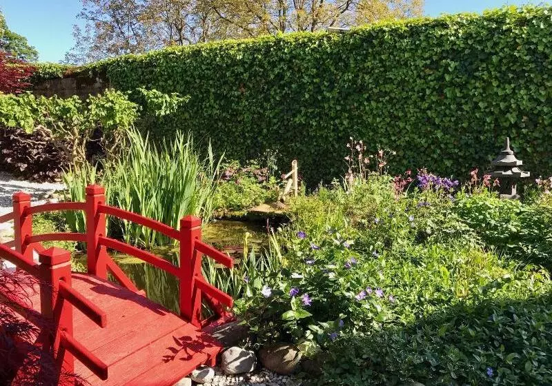 ペンション Chateau De Mathod Chambres D Hotes