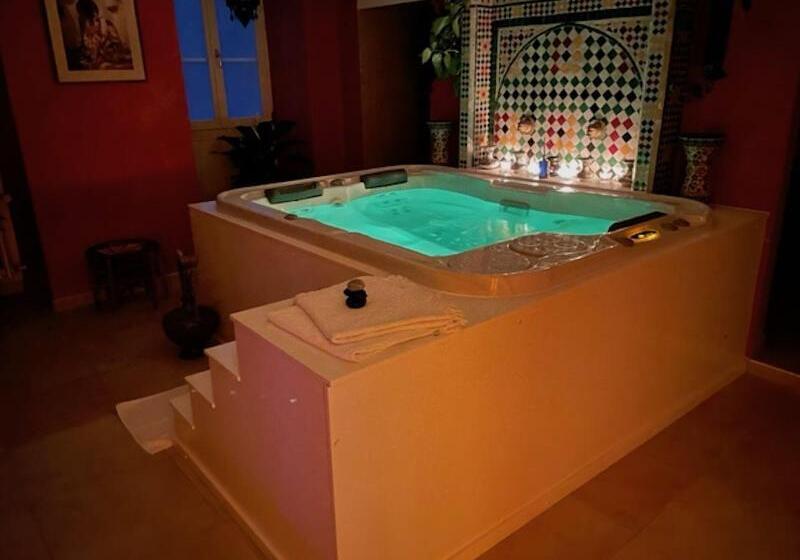 ペンション Chateau De Mathod Chambres D Hotes