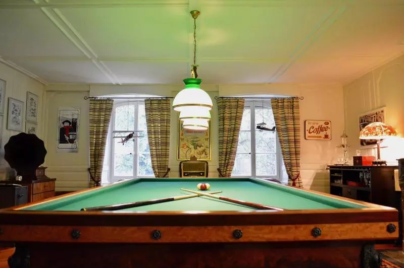 ペンション Chateau De Mathod Chambres D Hotes