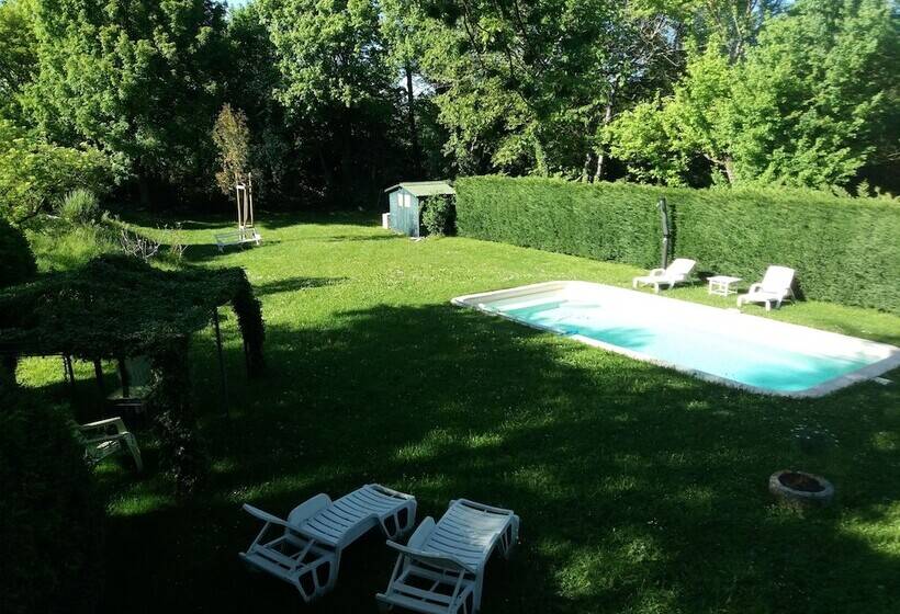 膳宿费 Le Paillet Rouge Chambres D Hotes