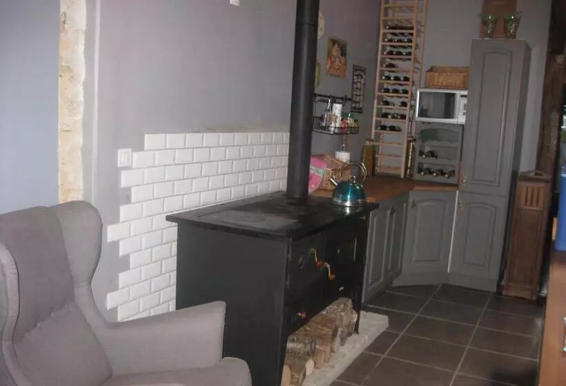 Majatalo Le Petit Cochon Chambre D` Hotes