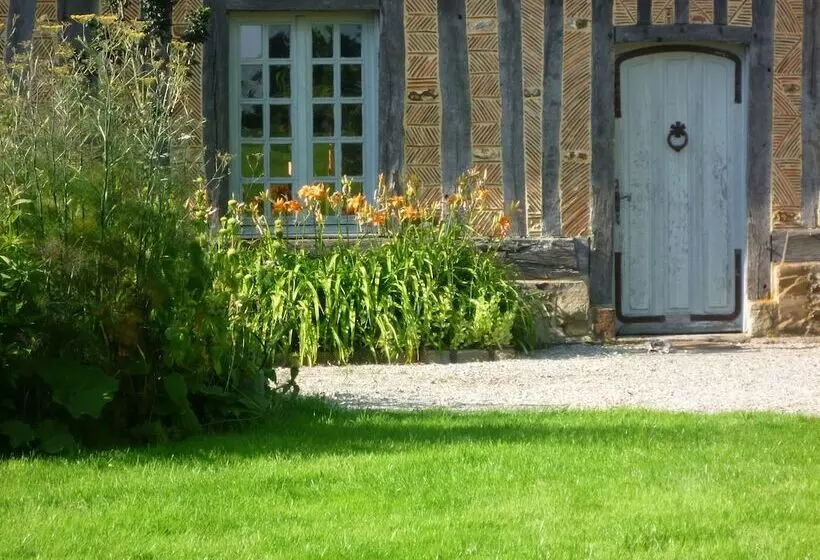 ペンション Le Pommenial De La Hérissonnière