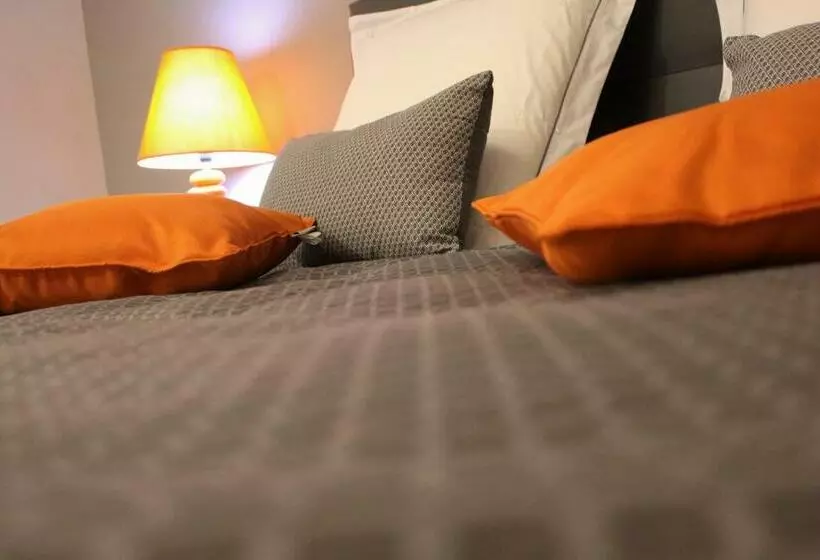 Majatalo Le Vic De De Lomagne