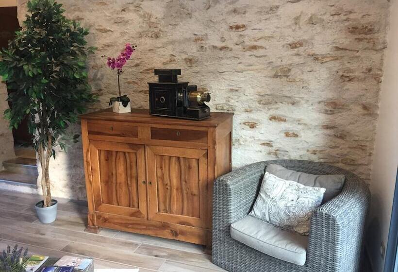 بنسيون Les Chambres Du Pressoir