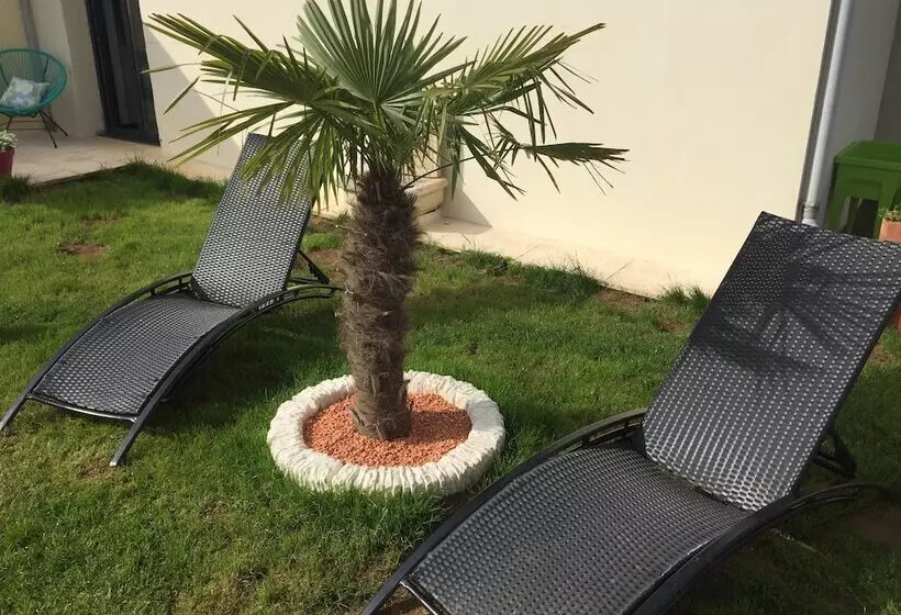 Majatalo Les Chambres Du Pressoir