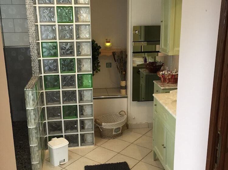 بنسيون Les Chambres Du Pressoir