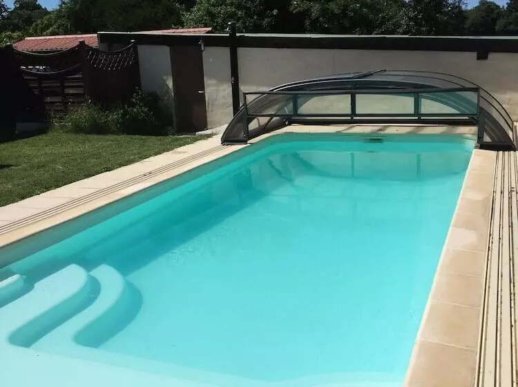 Majatalo Les Chambres Du Pressoir