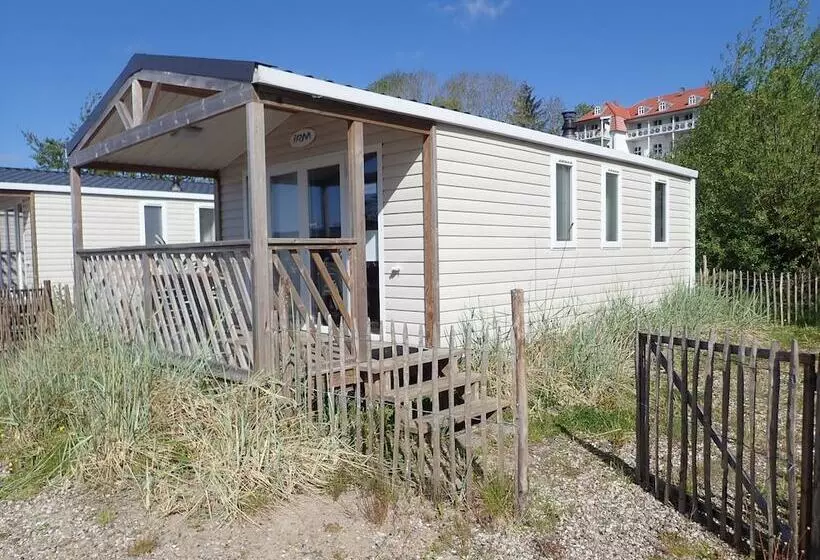 リゾートホテル Ferienpark Süderstapel