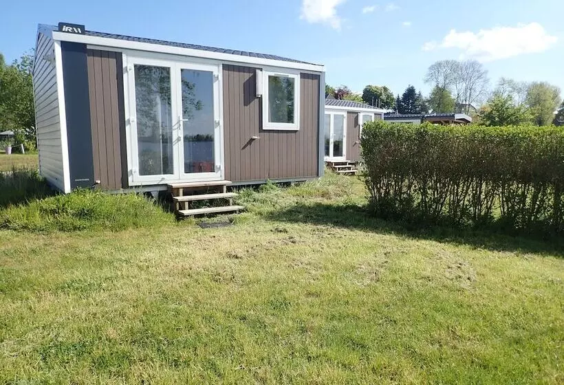 リゾートホテル Ferienpark Süderstapel