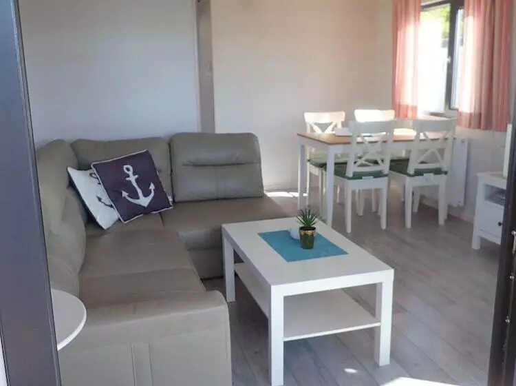 リゾートホテル Ferienpark Süderstapel