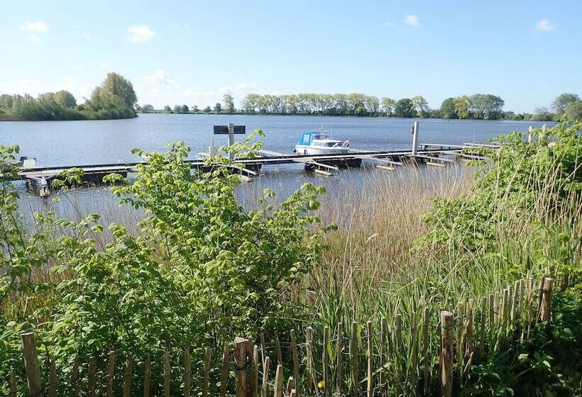 리조트 Ferienpark Süderstapel