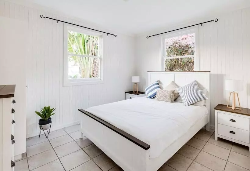 モーテル The Med Crescent Head