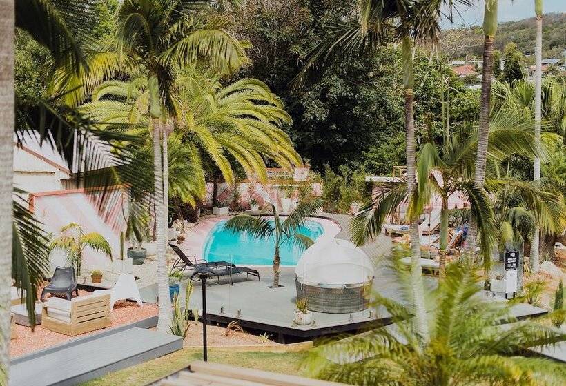 فندق على الطريق The Med Crescent Head