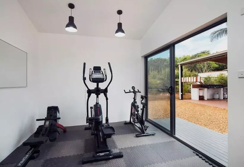 モーテル The Med Crescent Head