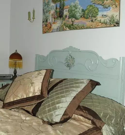 Yesteryears Bed & Breakfast