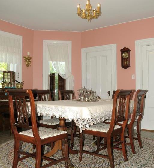 Yesteryears Bed & Breakfast