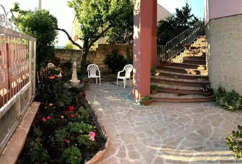 ベッドアンドブレックファースト Casa Andreana