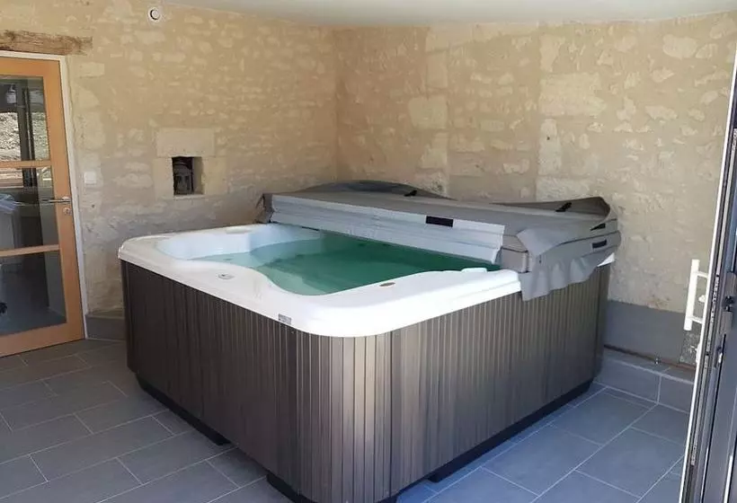 Aamiaismajoitus (B&B) Chez Onna