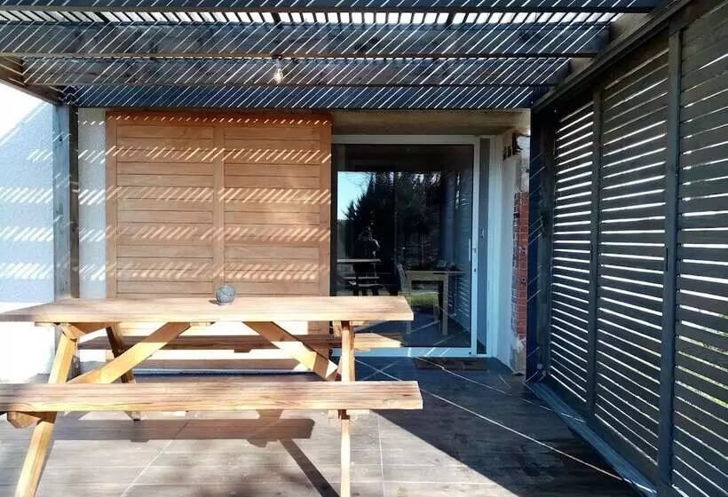 Aamiaismajoitus (B&B) La Gurlanne