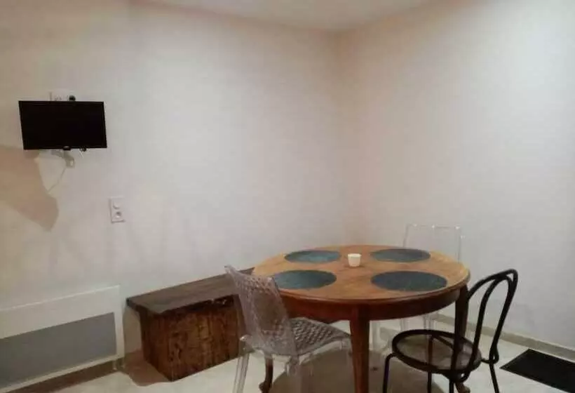 Aamiaismajoitus (B&B) La Gurlanne