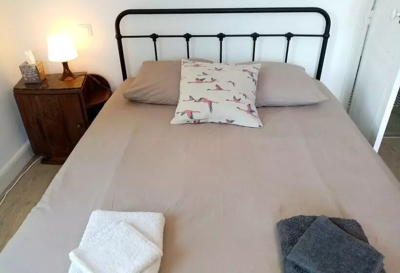 Aamiaismajoitus (B&B) La Gurlanne