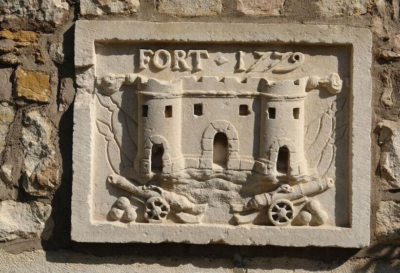 مبيت وإفطار Le Meix Des Fort Chambre D Hôtes