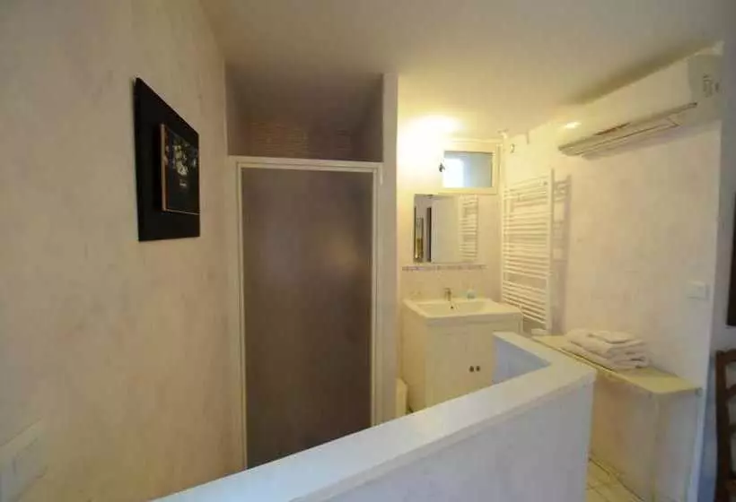 Aamiaismajoitus (B&B) Le Meix Des Fort Chambre D Hôtes