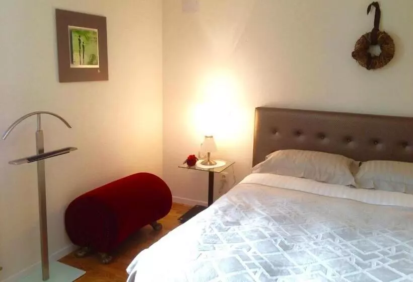 Aamiaismajoitus (B&B) Les Myosotis Chambres D Hôtes  Sarreguemines