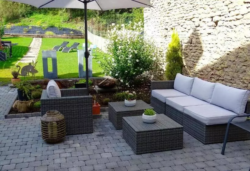 Aamiaismajoitus (B&B) Les Myosotis Chambres D Hôtes  Sarreguemines