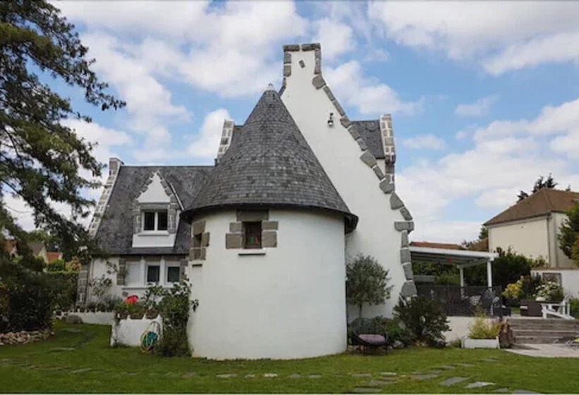 Bed & Breakfast Crosne Plazza & Spa