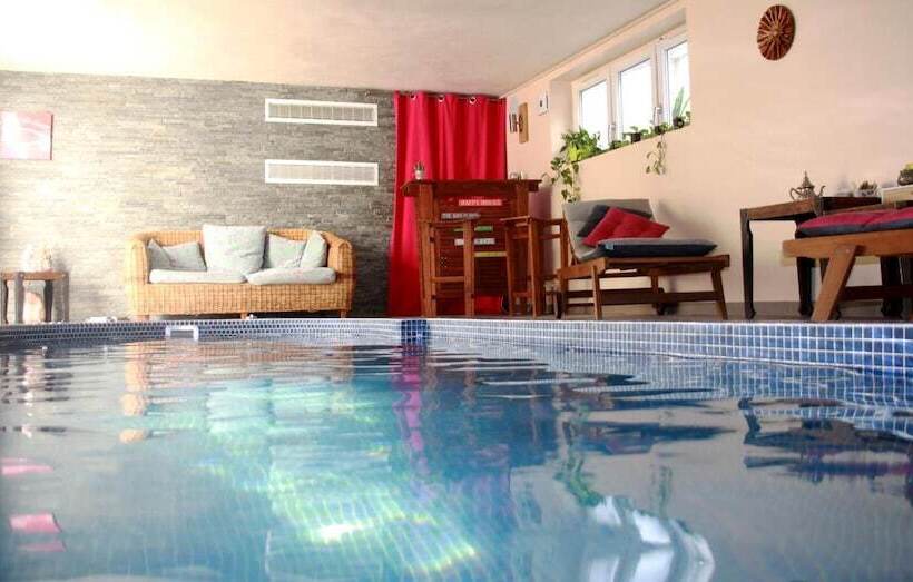 Bed & Breakfast Crosne Plazza & Spa