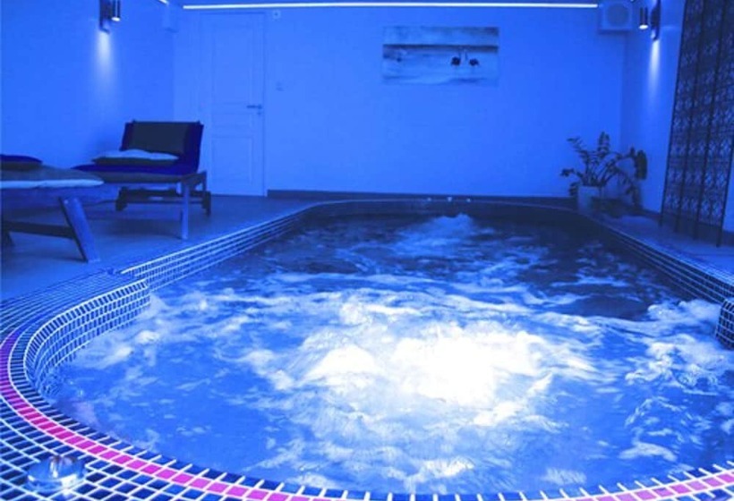 Bed & Breakfast Crosne Plazza & Spa