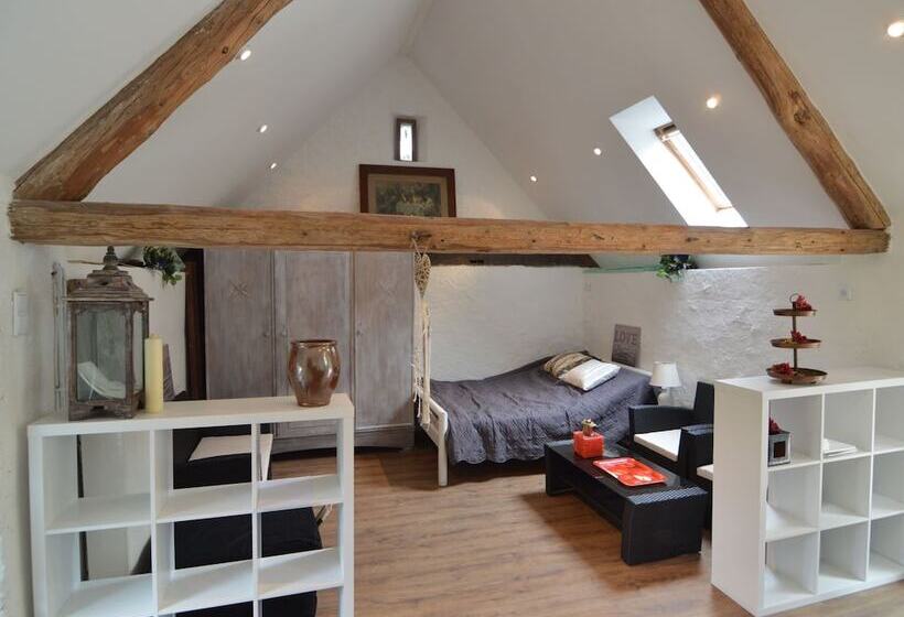 Cozy Apartment In Immerath Near Fishing