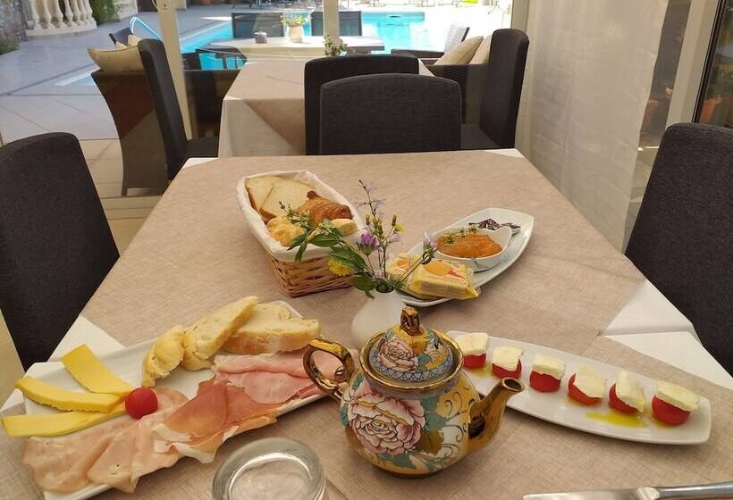 فندق فئة نجمة واحدة Villa Santa Giusta