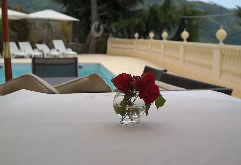 Hostelli Villa Santa Giusta