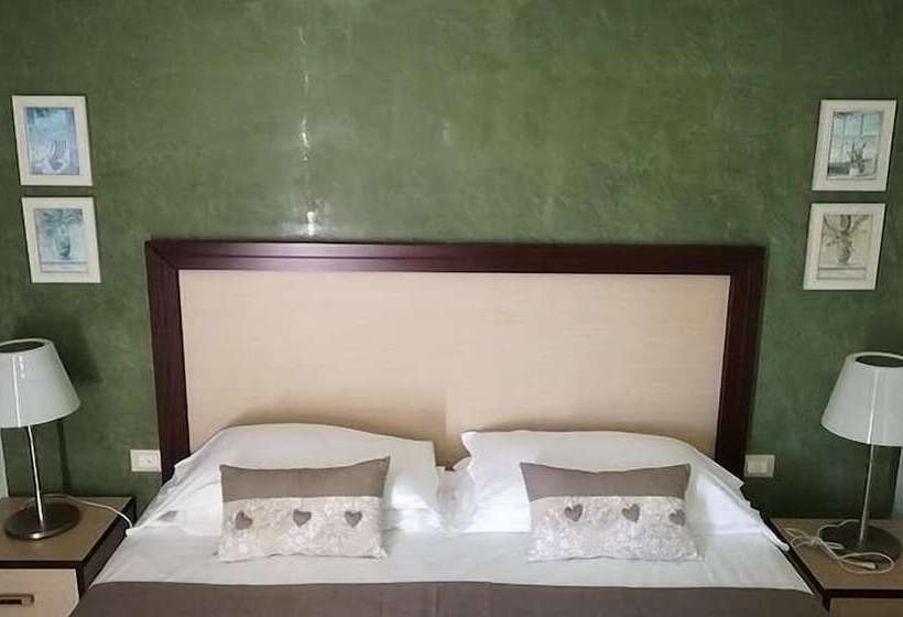 فندق فئة نجمة واحدة Villa Santa Giusta