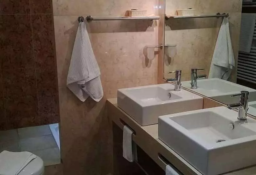 Hostelli Villa Santa Giusta