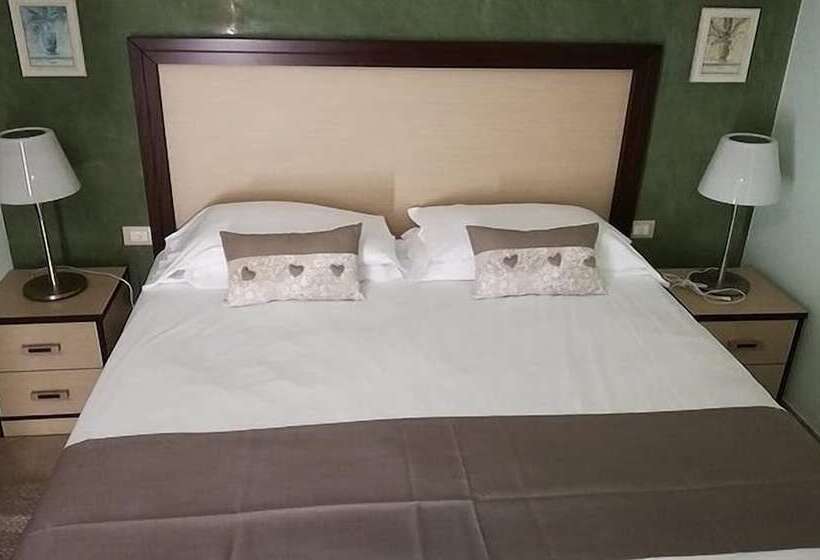 فندق فئة نجمة واحدة Villa Santa Giusta